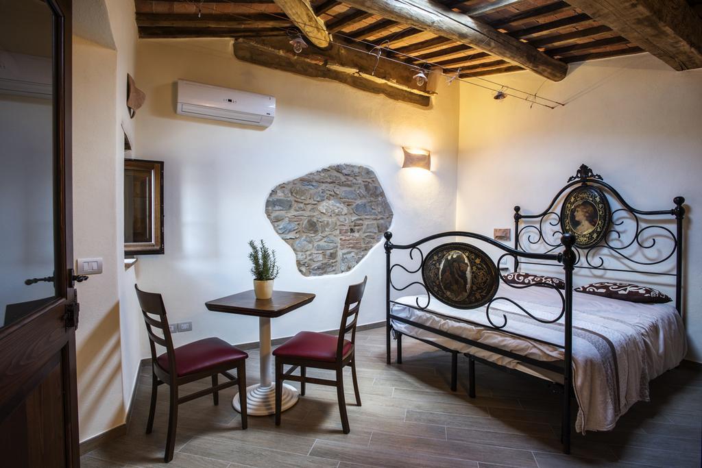 Antico Borgo Seggiano Bed & Breakfast Стая снимка